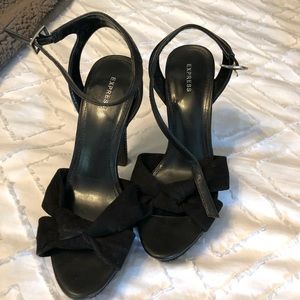 Express heels.